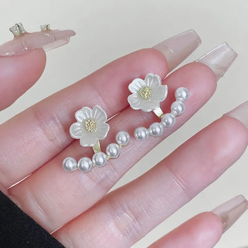 DAIIIBABYYY  -  Korean Version of The Fashion Imitation Pearl Flower Earrings Women Sweet Romantic Jewellery Holiday Party Exquisite Accessories